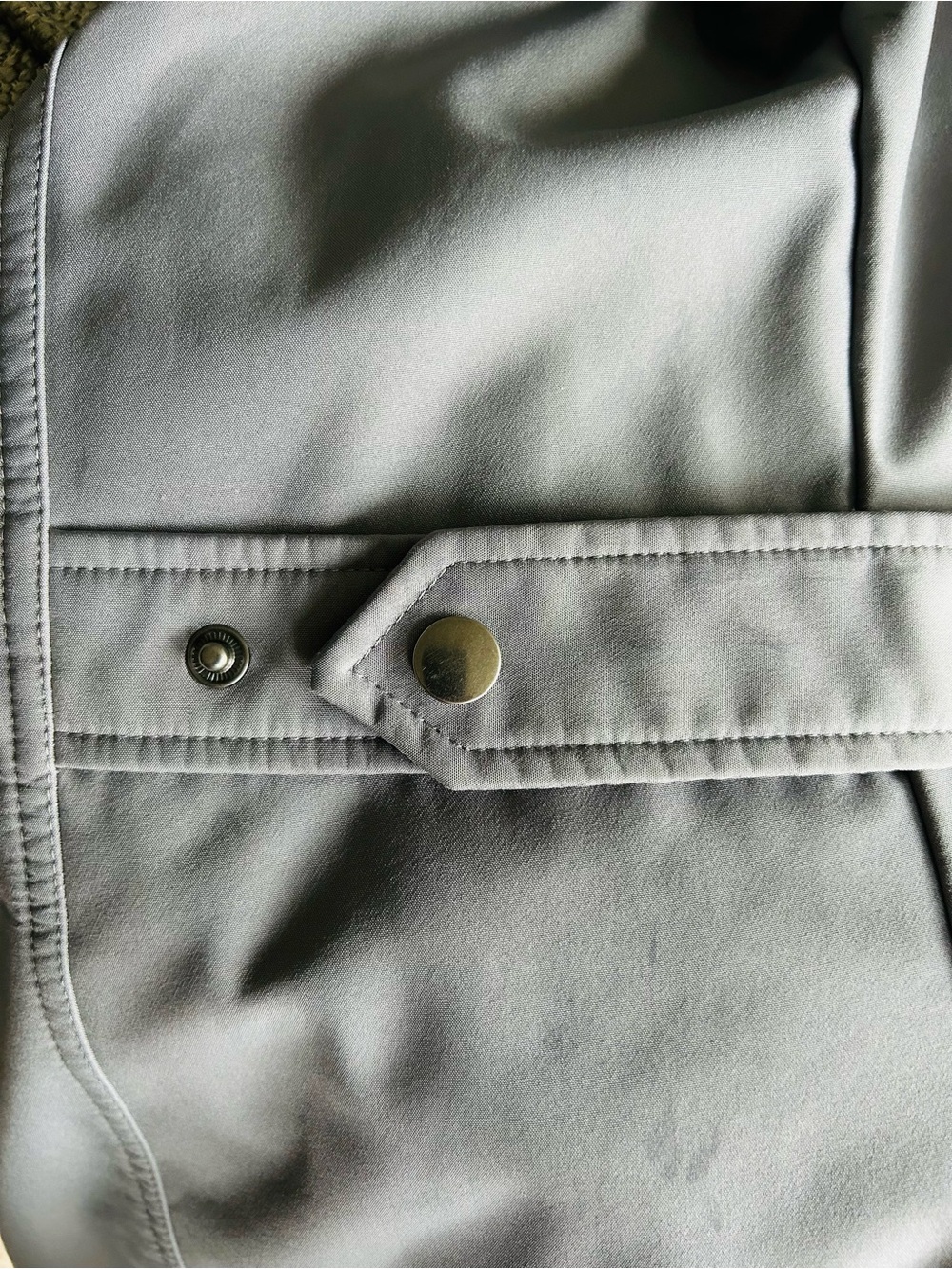 Hooded Soft-shell Jacket - Picture 9 of 13